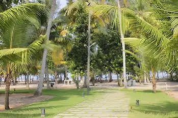 Tree Of Life Marari Sands Beach Resort, Marari - Kerala Alappuzha 4*,